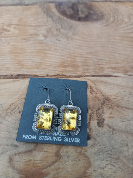 Navajo Sterling Silver Amber Earrings; ER-F1