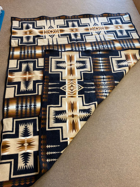 Pendleton Harding Throw; Oxford; 64”x80” – Del Sol Tularosa